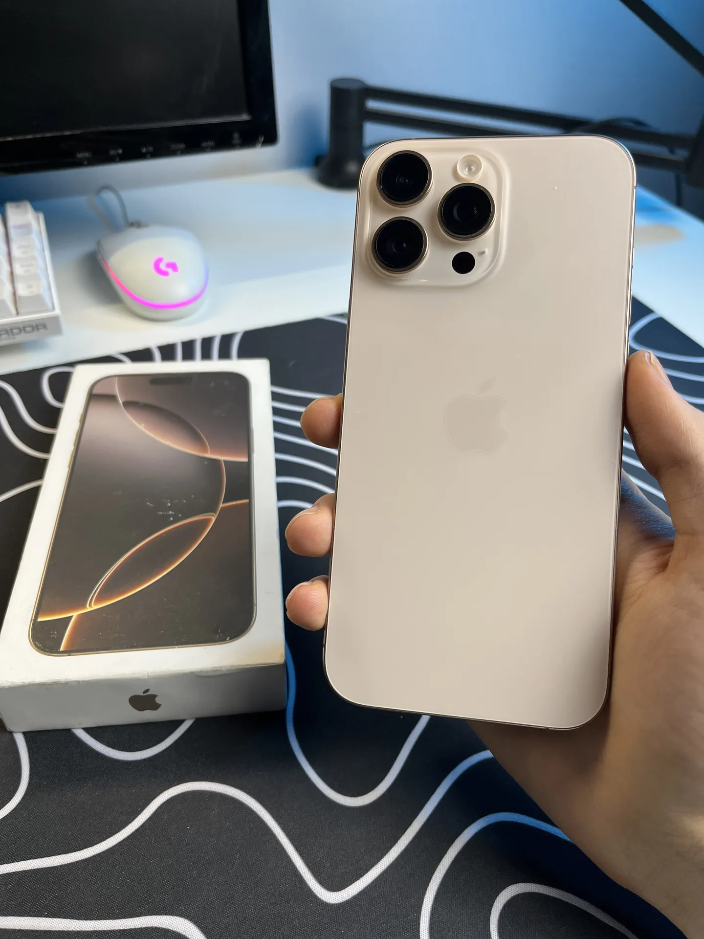iPhone 16 Pro Max 256gb