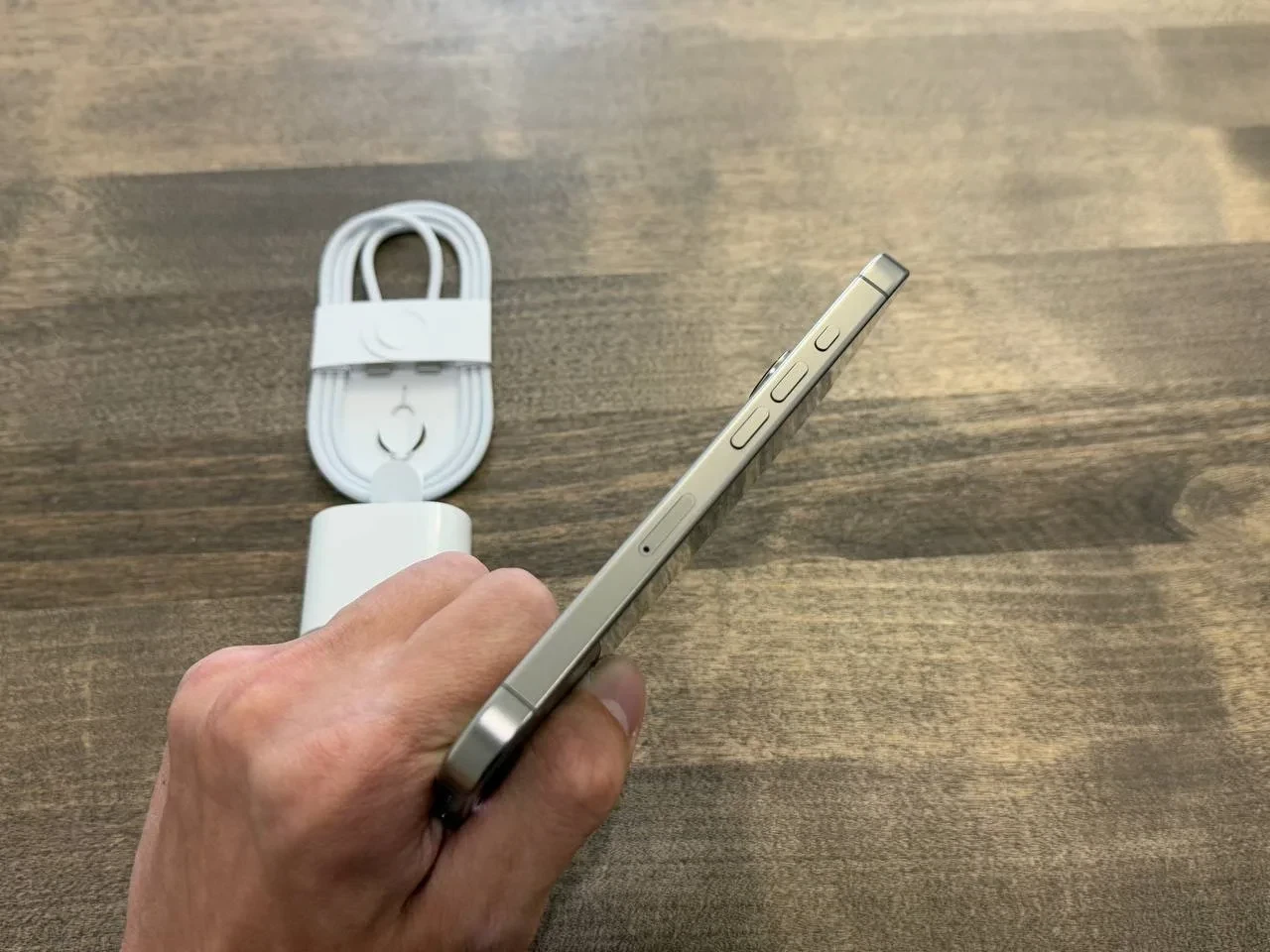 iPhone 16 Pro Natural Titanium 128gb