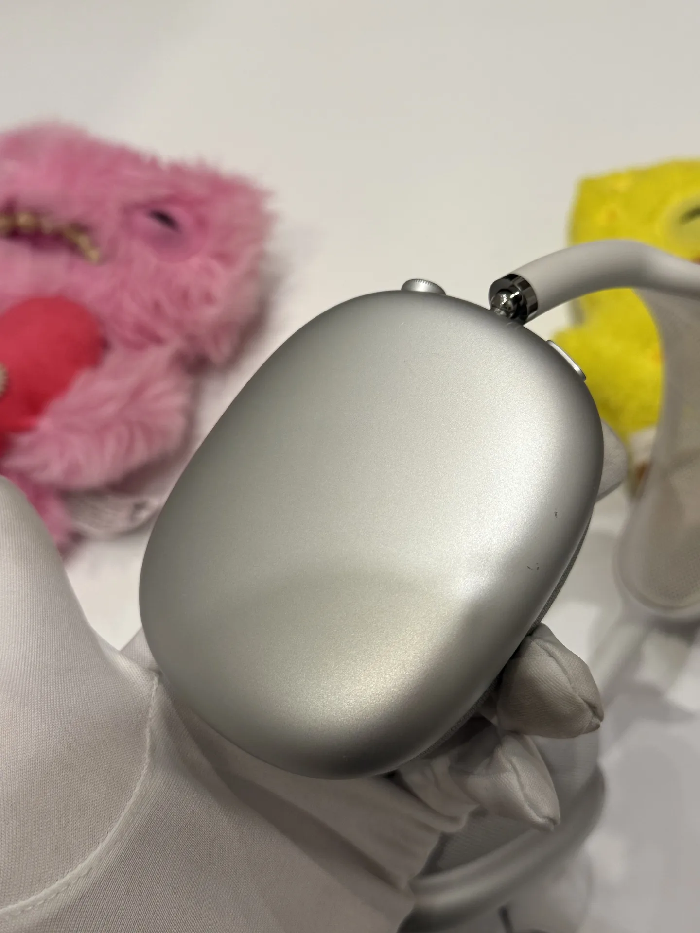 AirPods Max Silver Lightning