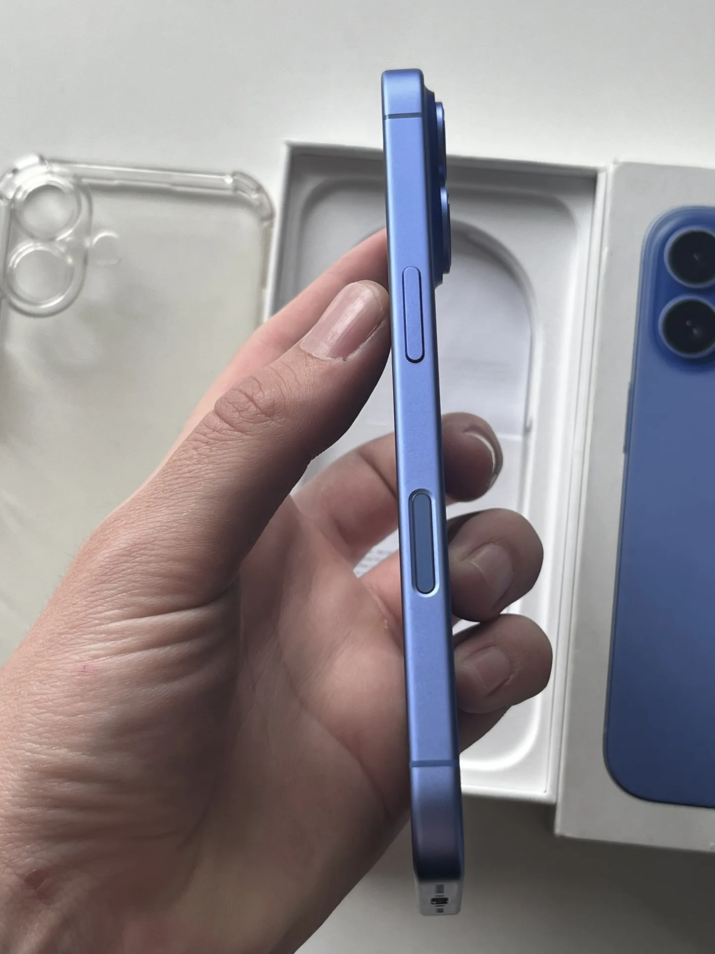 iPhone 16 128gb